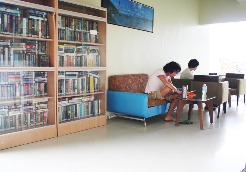 Cleverlearn Residences マクタン エクステリア 写真